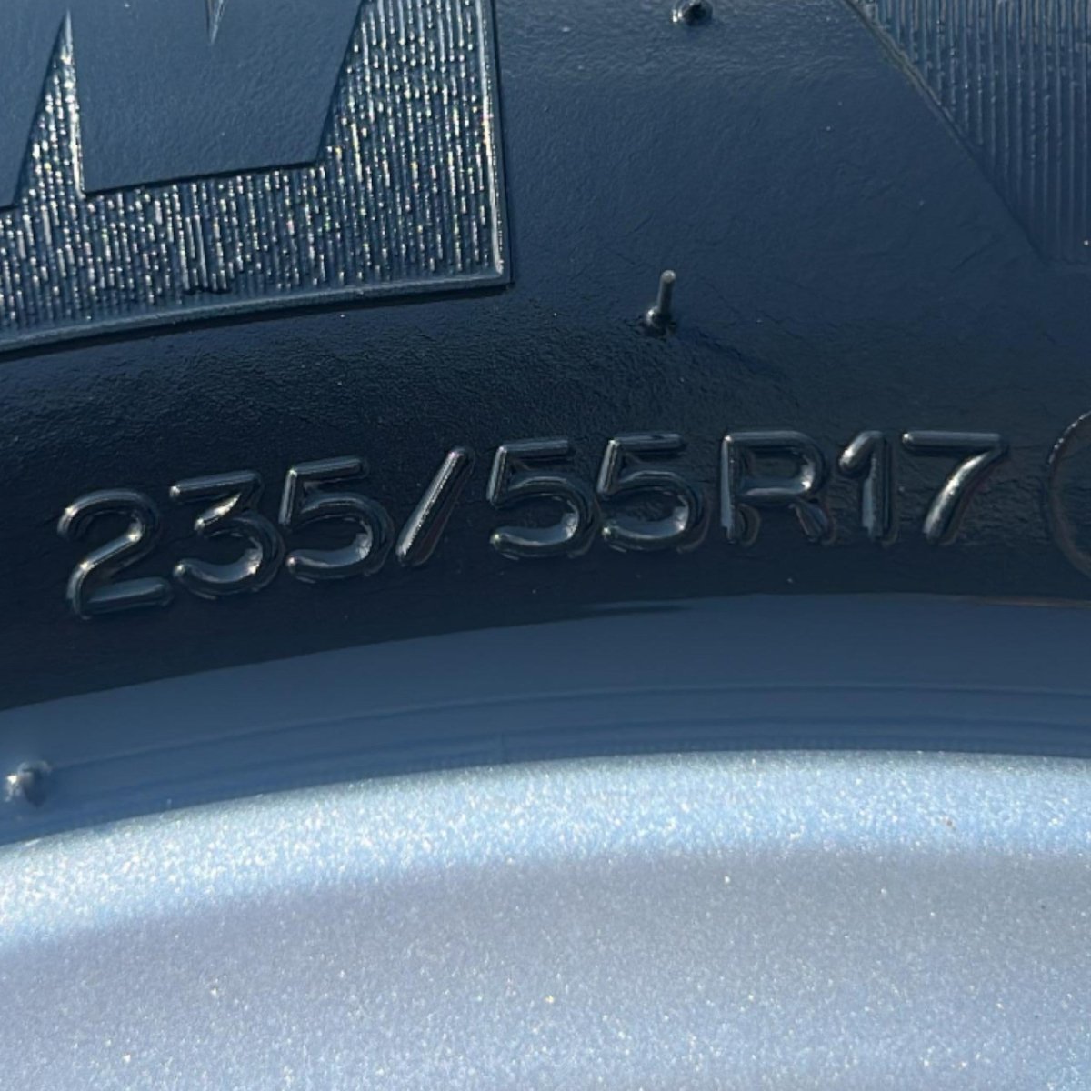 Set 4 cerchi in lega Ford Kuga II cod.6j5c-1007-b1a (5 fori / 235 / 55 r17) (2012 > 2019)