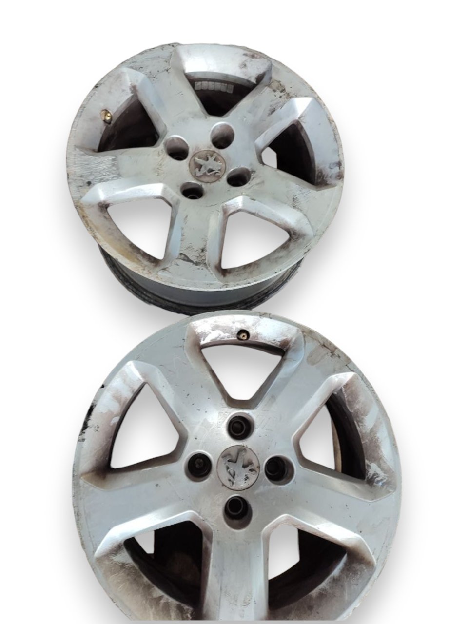 Set 4 cerchi in lega Peugeot Expert / 207 r16
