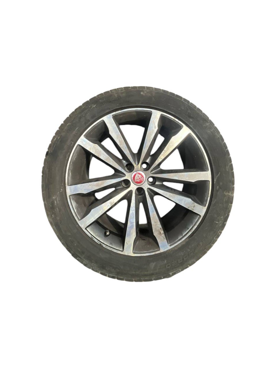 Set 4 cerchi in lega R20 con gomme neri Jaguar F-Pace X761 (2017->) cod.HK8M-1007-GA 255 / 50 / R20