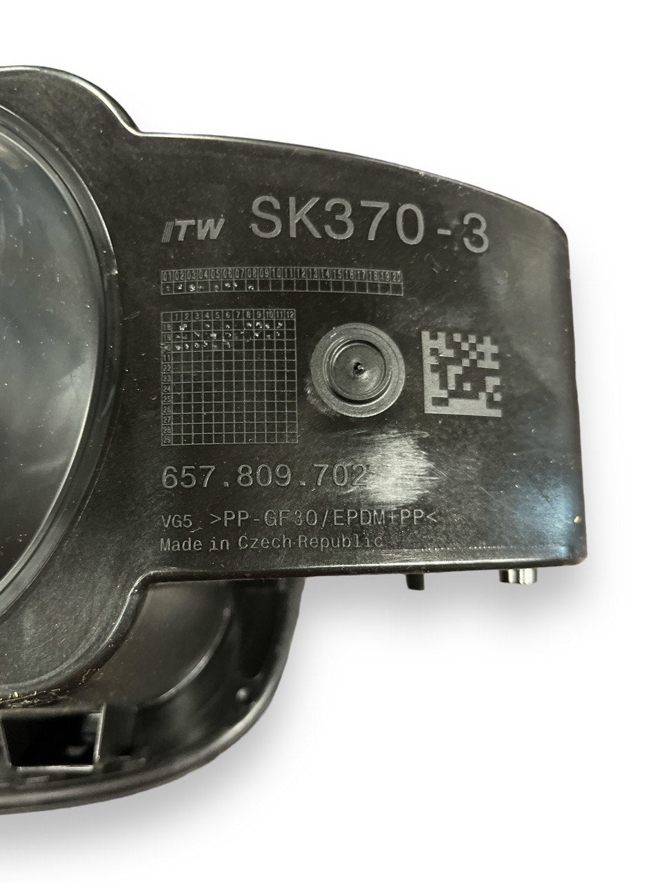 Sportello / Tappo Serbatoio Carburante Skoda Kamiq (2018>) cod: 657809702