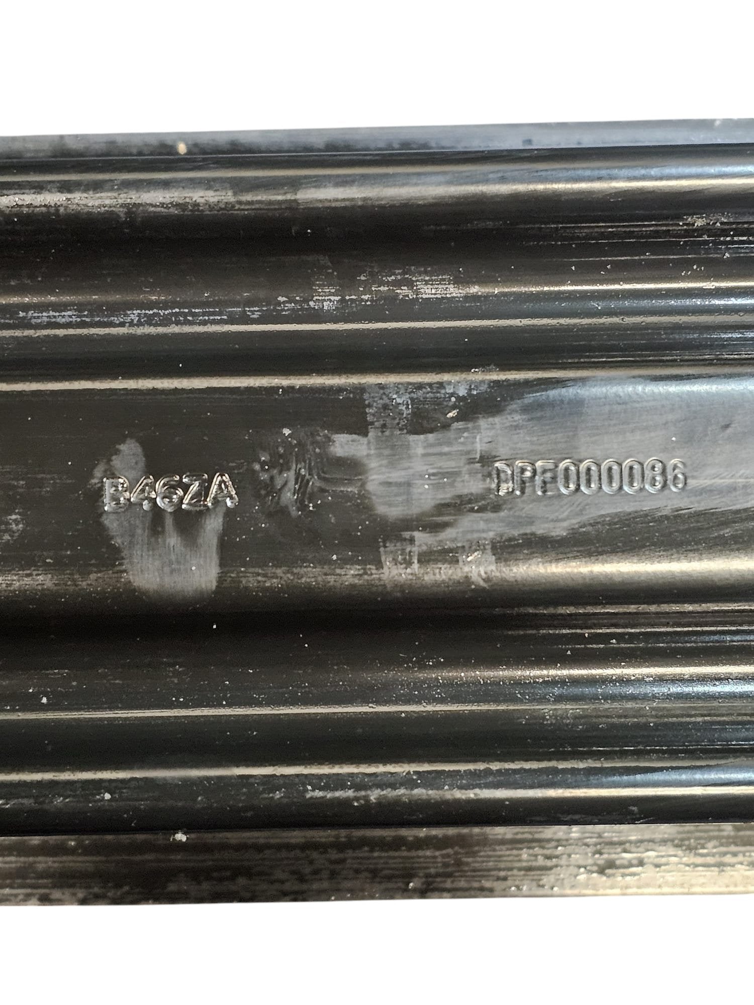 Staffa / Traversa Paraurti Anteriore Range Rover Sport L320 Cod:DPF000086 (2005-2012)