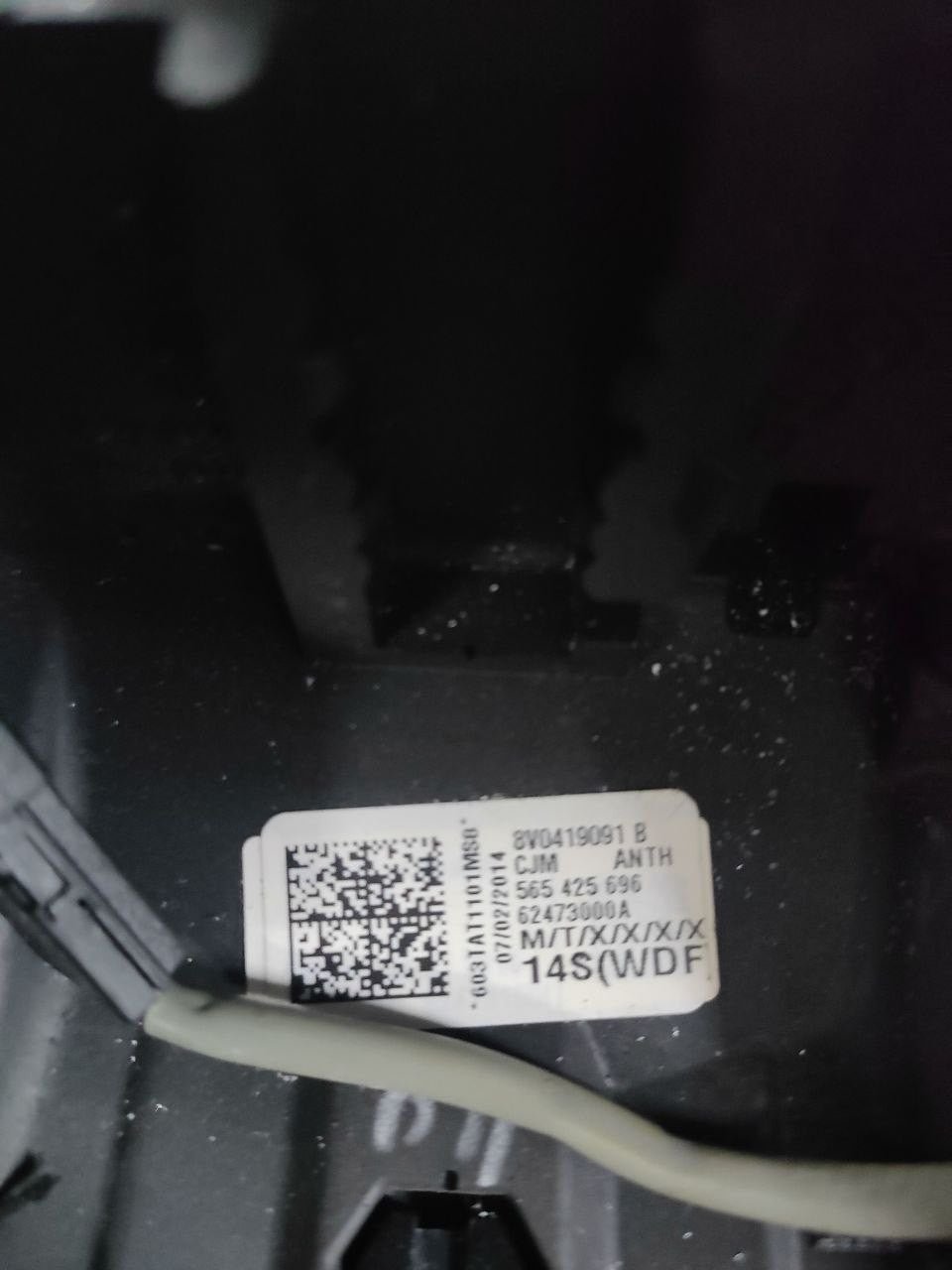 Sterzo volante Audi A3 1.6 tdi ( 8v1 - 2016 ) 1.6 tdi cod 8v0419091 ( con palette cambio )