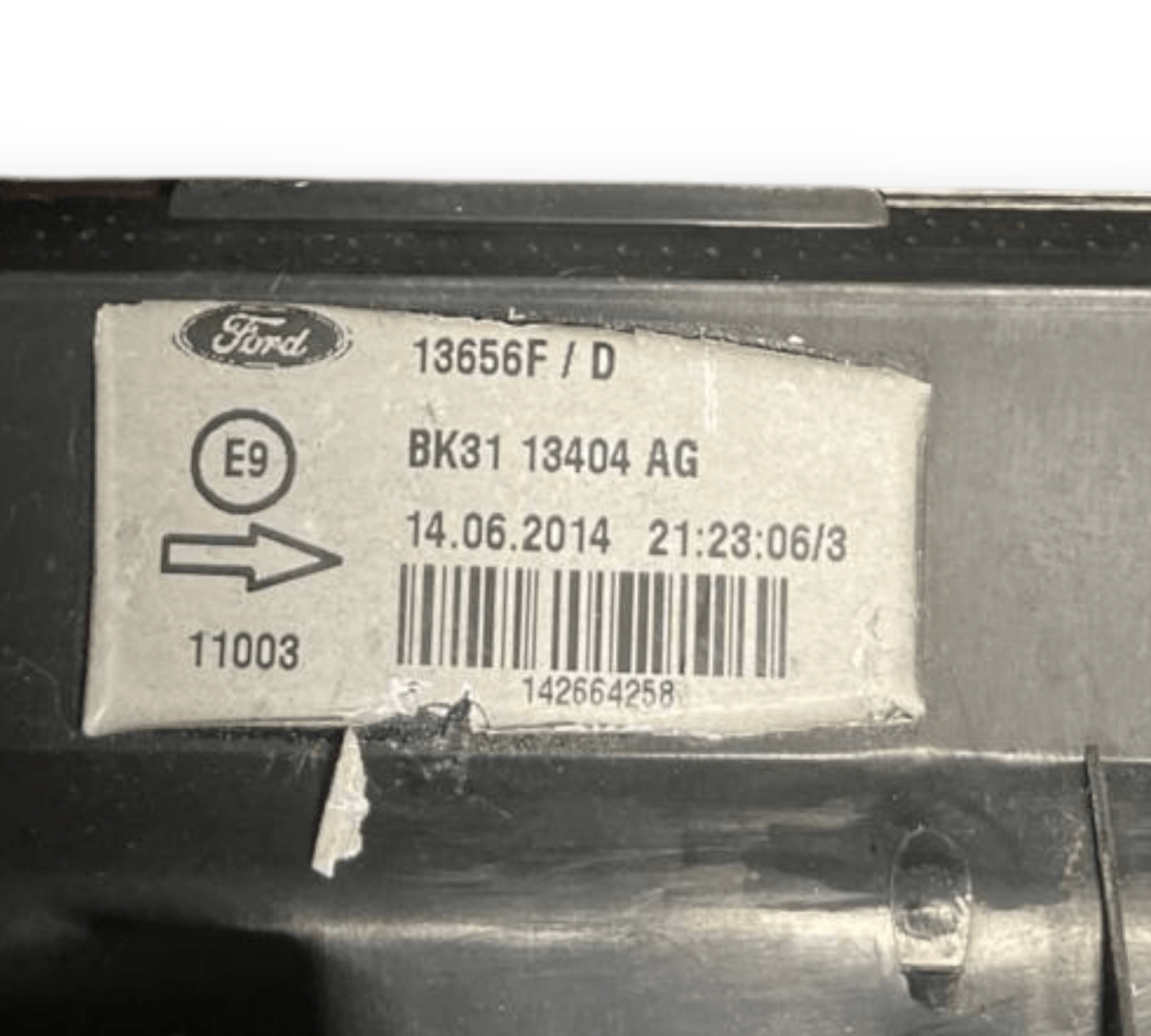 Stop / Fanale Alogeno destro (dx) Ford Transit (2014 al 2020) cod: BK3113404AG
