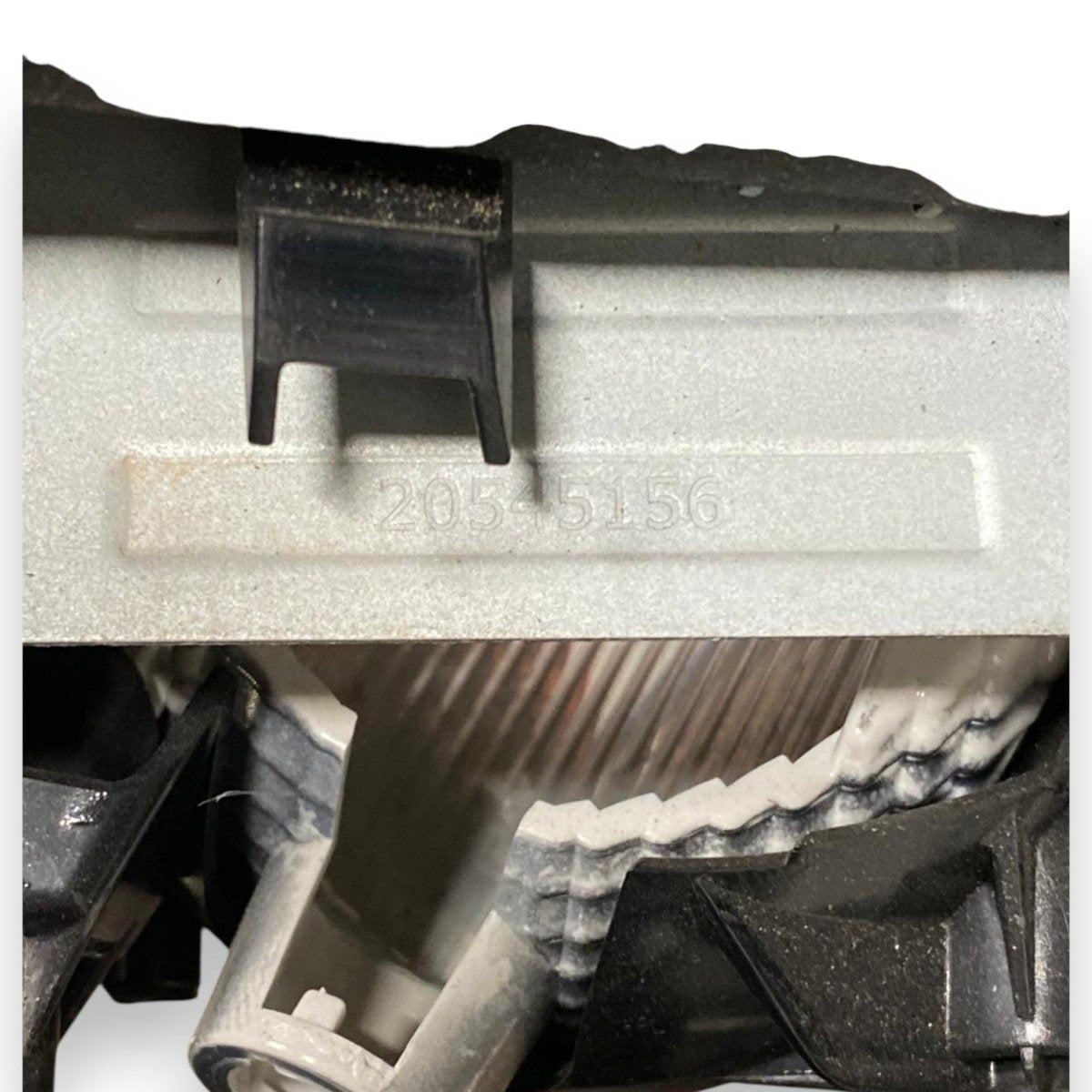 Stop / fanale alogeno posteriore esterno sinistro (sx) Renault Clio IV Station Wagon (2012-2019) Cod: 20545156