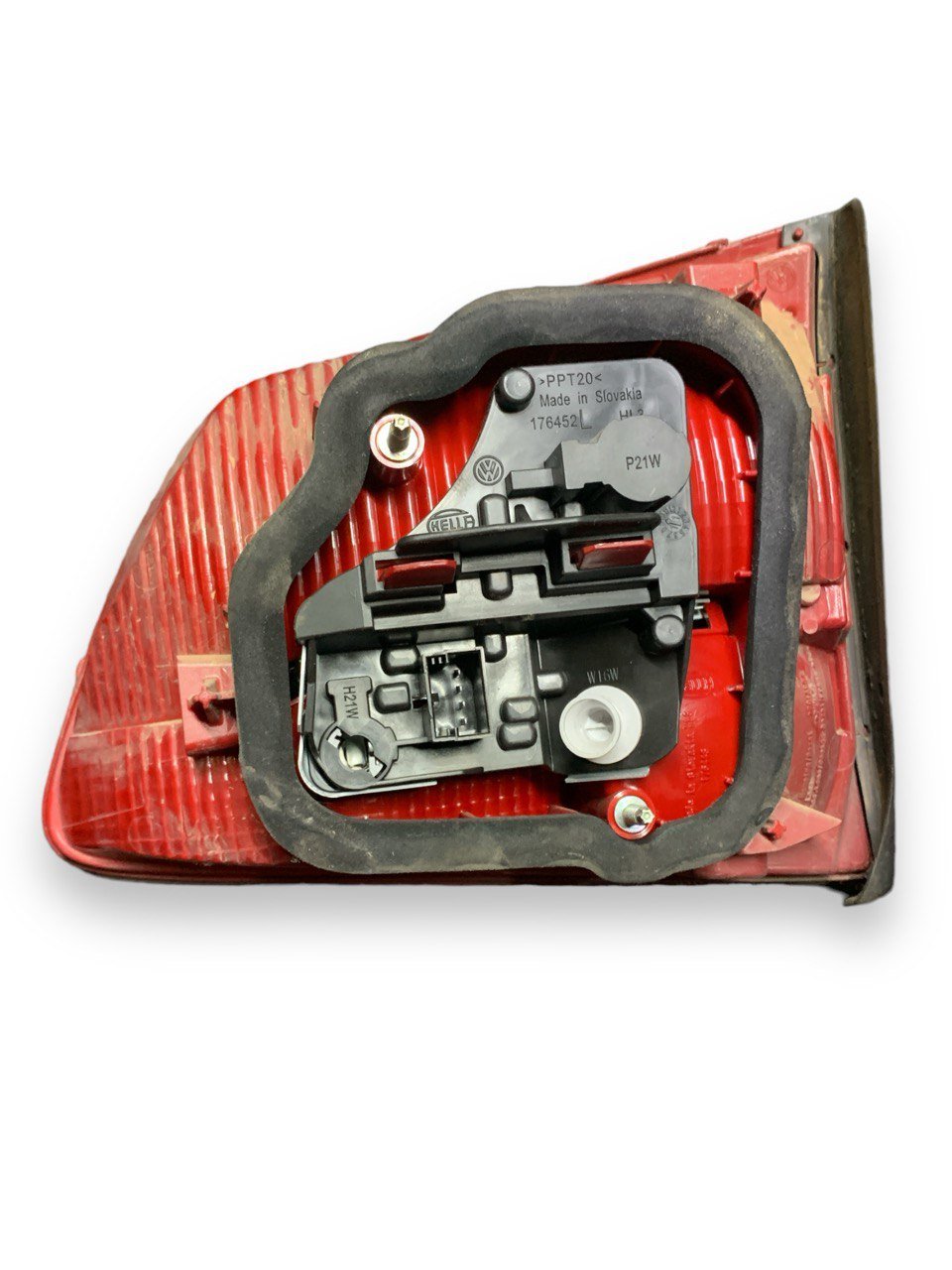 Stop / Fanale Interno Posteriore Sinistro Sx Volkswagen Touran (2013) cod.1t0945093