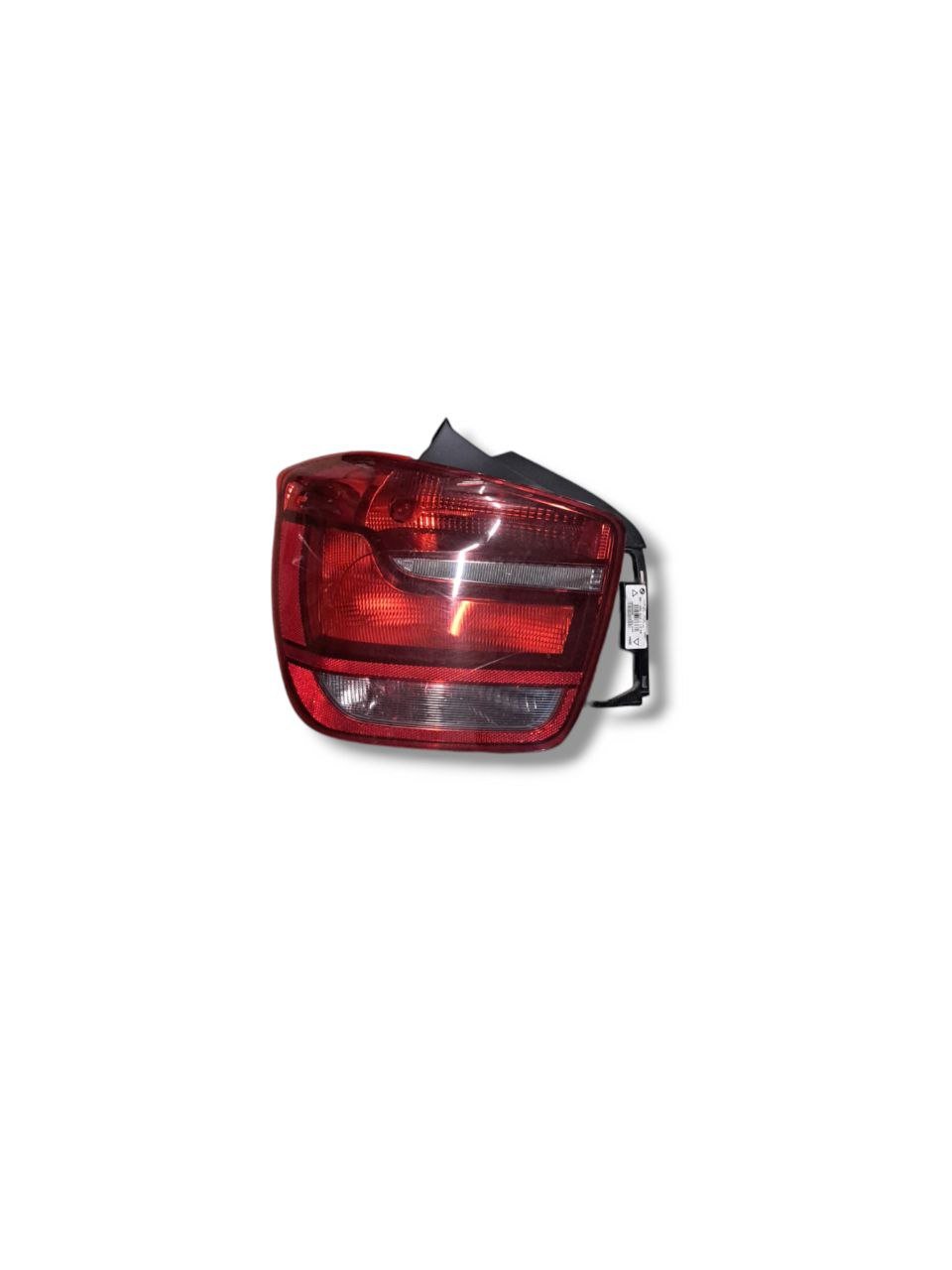 Stop / Fanale Posteriore esterno Sinistro sx alogeno Bmw Serie 1 F20 5p ( 2011 - 2019 ) COD:63217270095