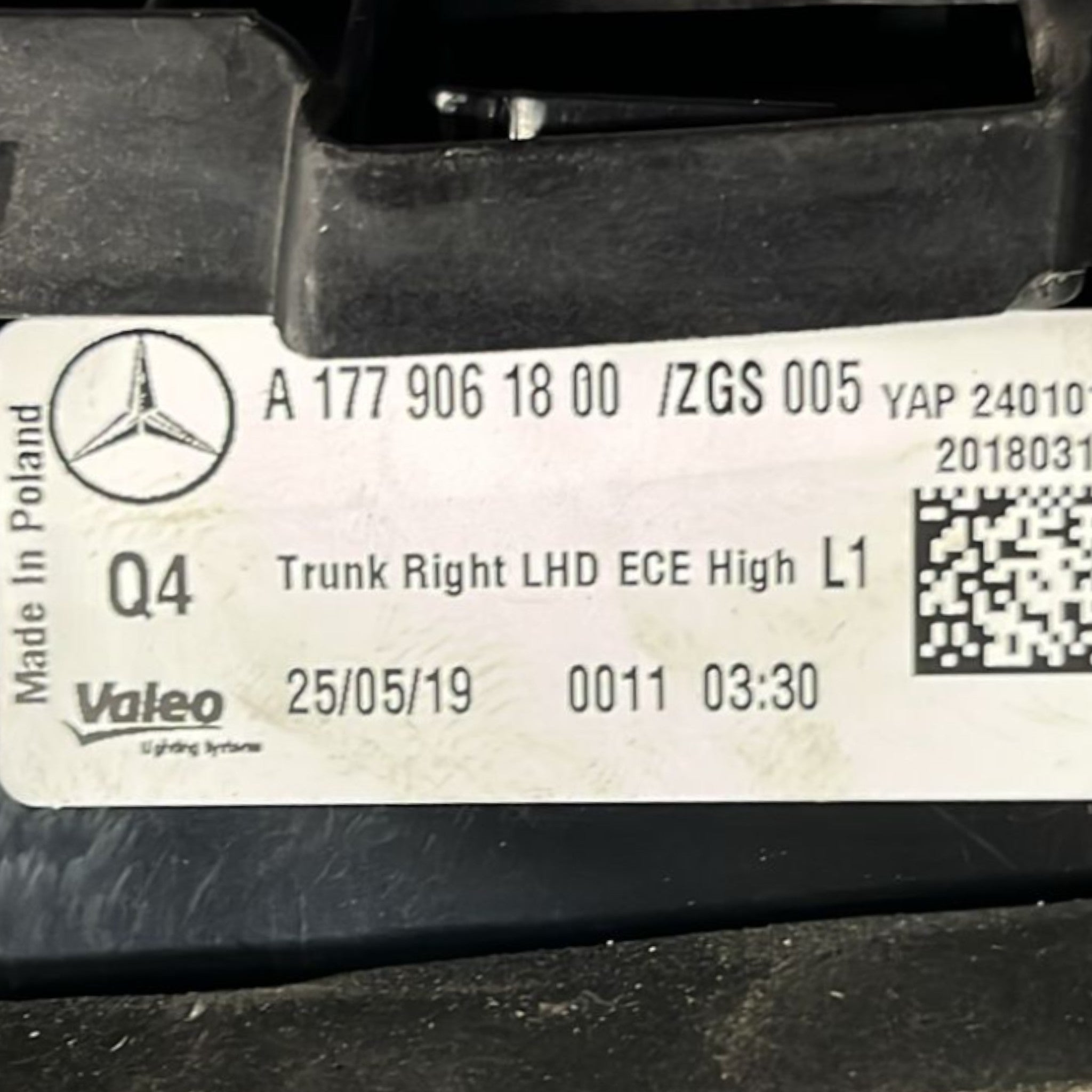 Stop / Fanale Posteriore Interno Destro Led Mercedes-Benz Classe A (W177) cod:A1779061800 (2018>)