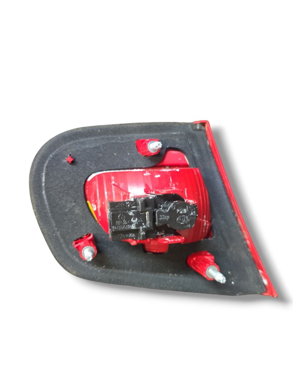 Stop / Fanale Posteriore Interno Destro Volkswagen EOS ( 2006 - 2015 ) Cod : 1Q0945094