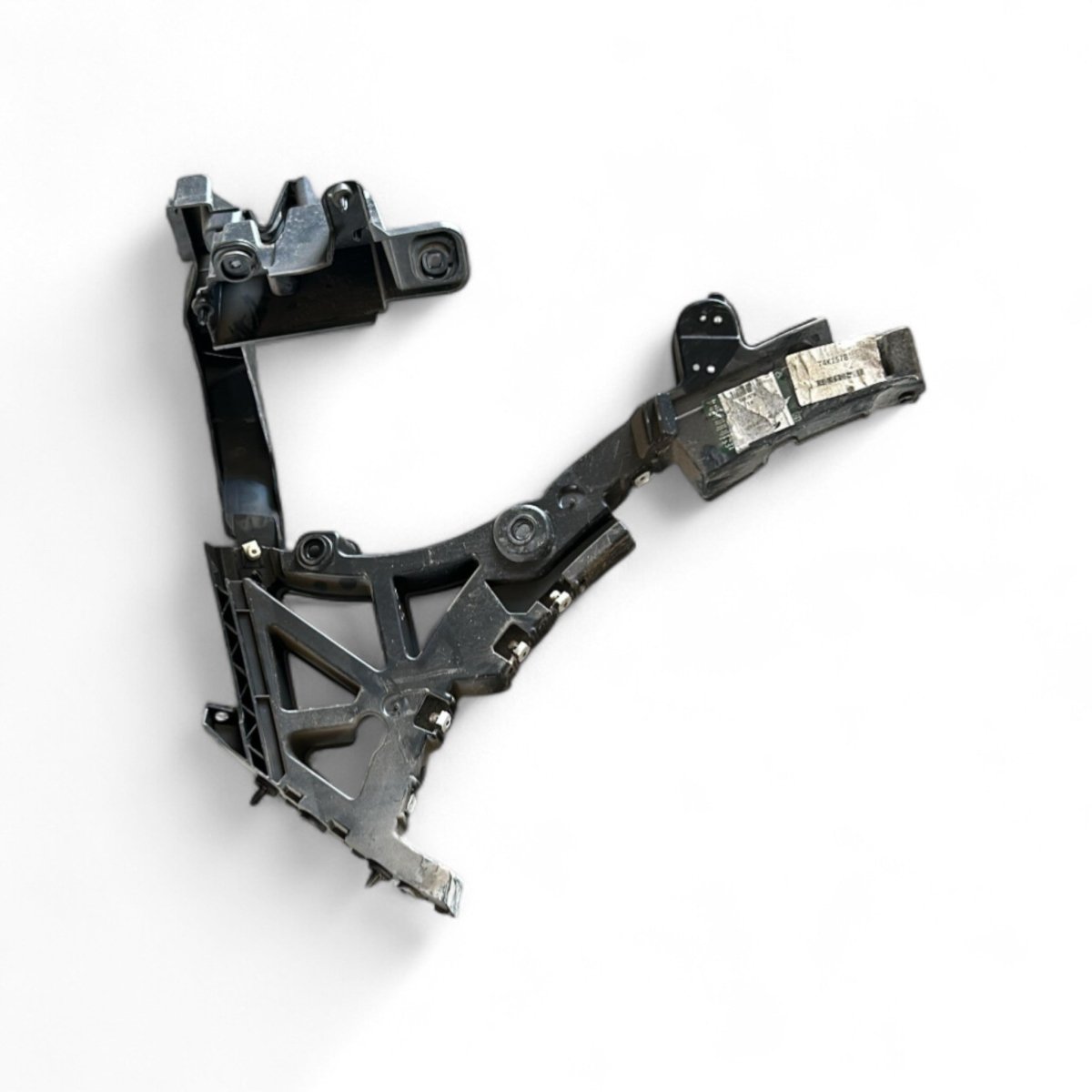 Supporto paraurti destro Jaguar I - Pace cod.j9d3-17b932-a (2018 > ) cod.j9d3-17b930-a