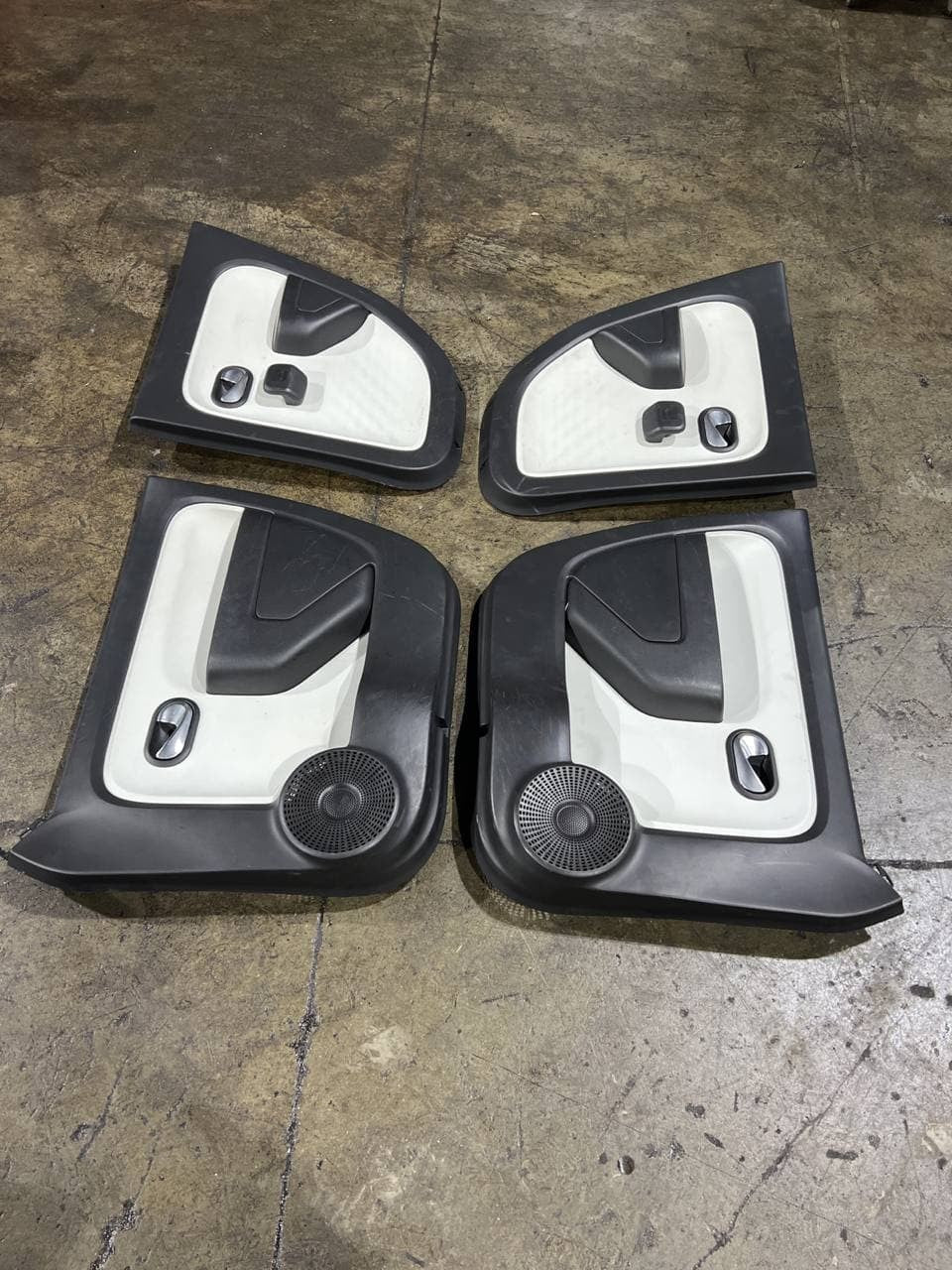 Tappezzeria completa di pannelli Renault Twingo III 2015