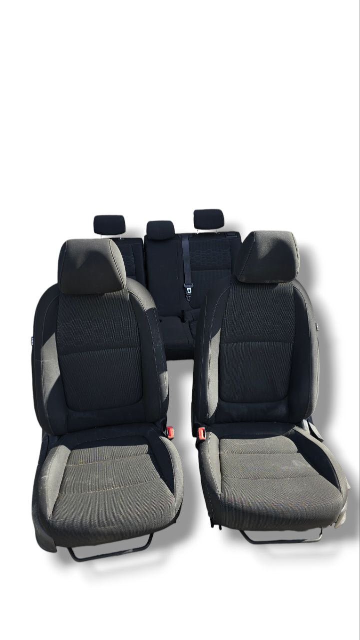 Tappezzeria / Sedili Completa Stoffa Neri Kia Rio III ( 2011 - 2017 )