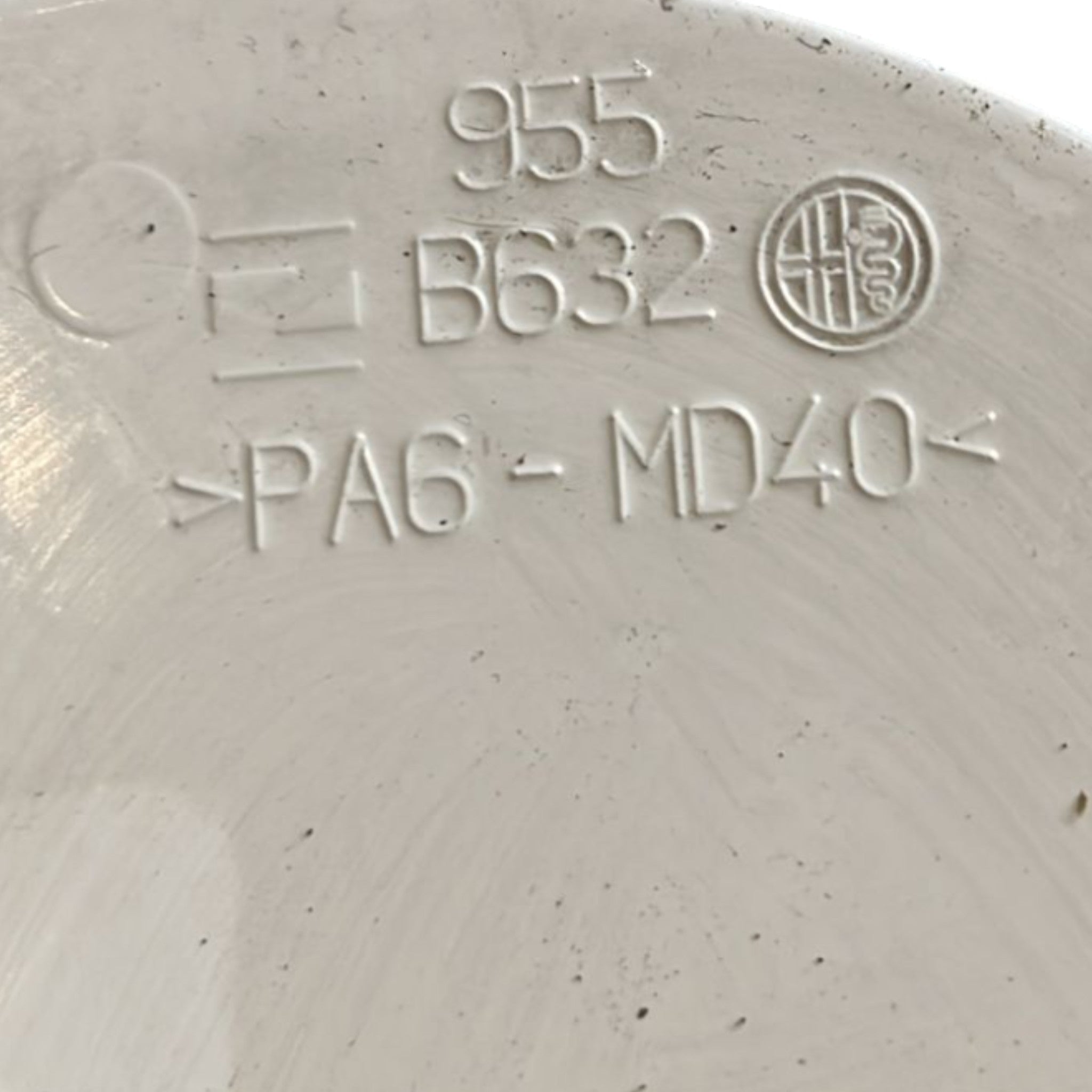 Tappo / Sportello Carburante Alfa Romeo Mito cod:955B632 Benzina (2008 > 2018)
