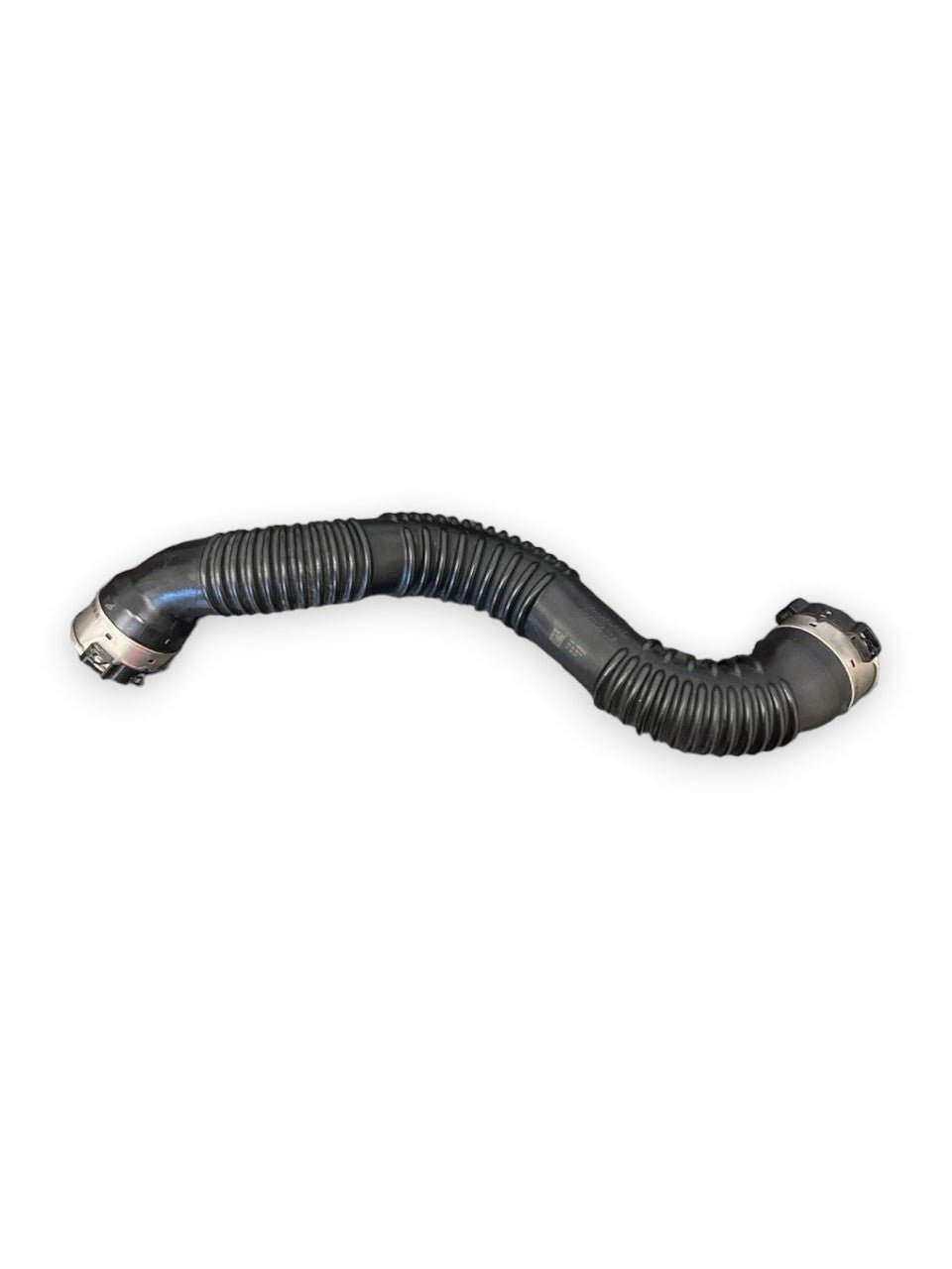 Tubo / Manicotto Intercooler Mercedes - Benz Classe A W176 / Mercedes - Benz Classe B W246 / Mercedes - Benz Cla W117 / Mercedes - Benz Gla X156 2.0 Benzina (2012 al 2018) cod: A2465200001 / 1051496S02