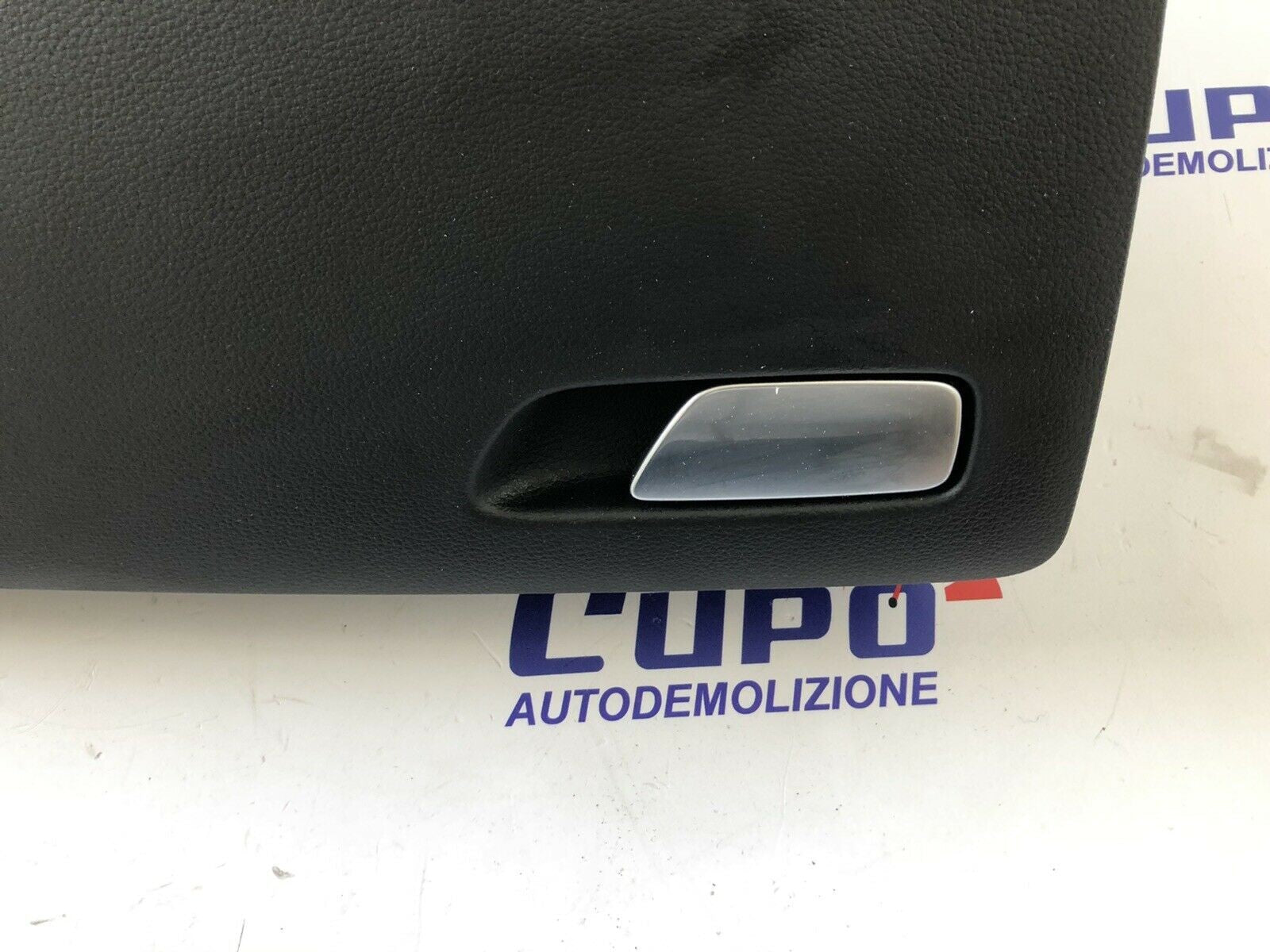 Vano Portaoggetti Audi A3 8V T0503978 Come Nuovo