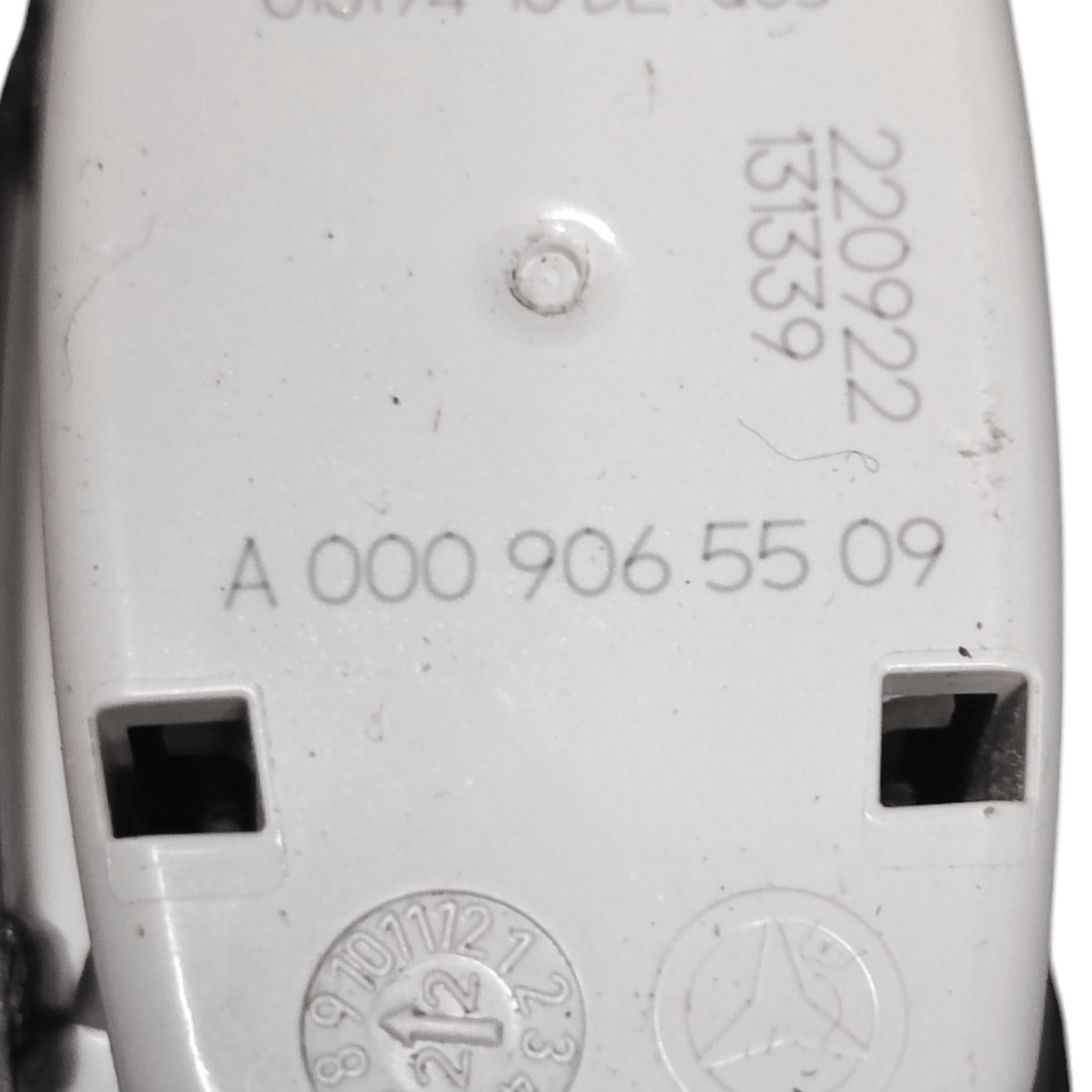 Vano Portaoggetti Mercedes Benz CLA COD: A0009065509 (2013>)