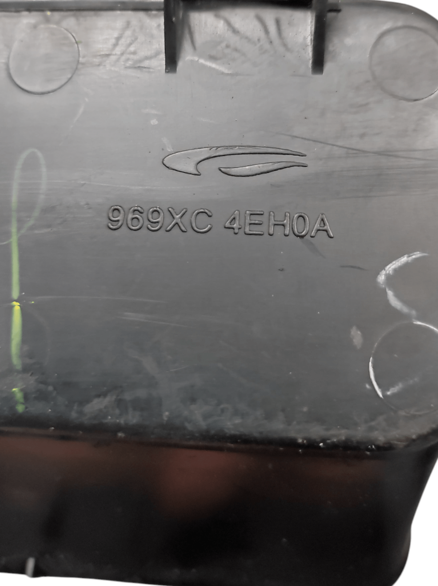 Vano Portaoggetti Nissan Qashqai J11 COD:969XC4EH0A (2014-2021) + Presa 12V