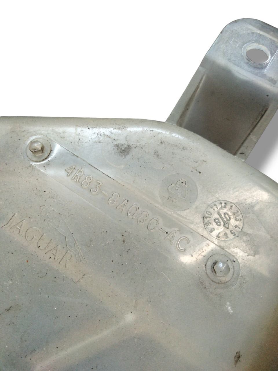 Vaschetta Liquido Refrigerante Jaguar XE / XF (2017) cod.4R838A080