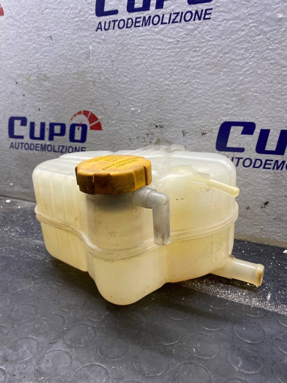 Vaschetta Serbatoio liquido radiatore Opel Astra H cod: 460029937