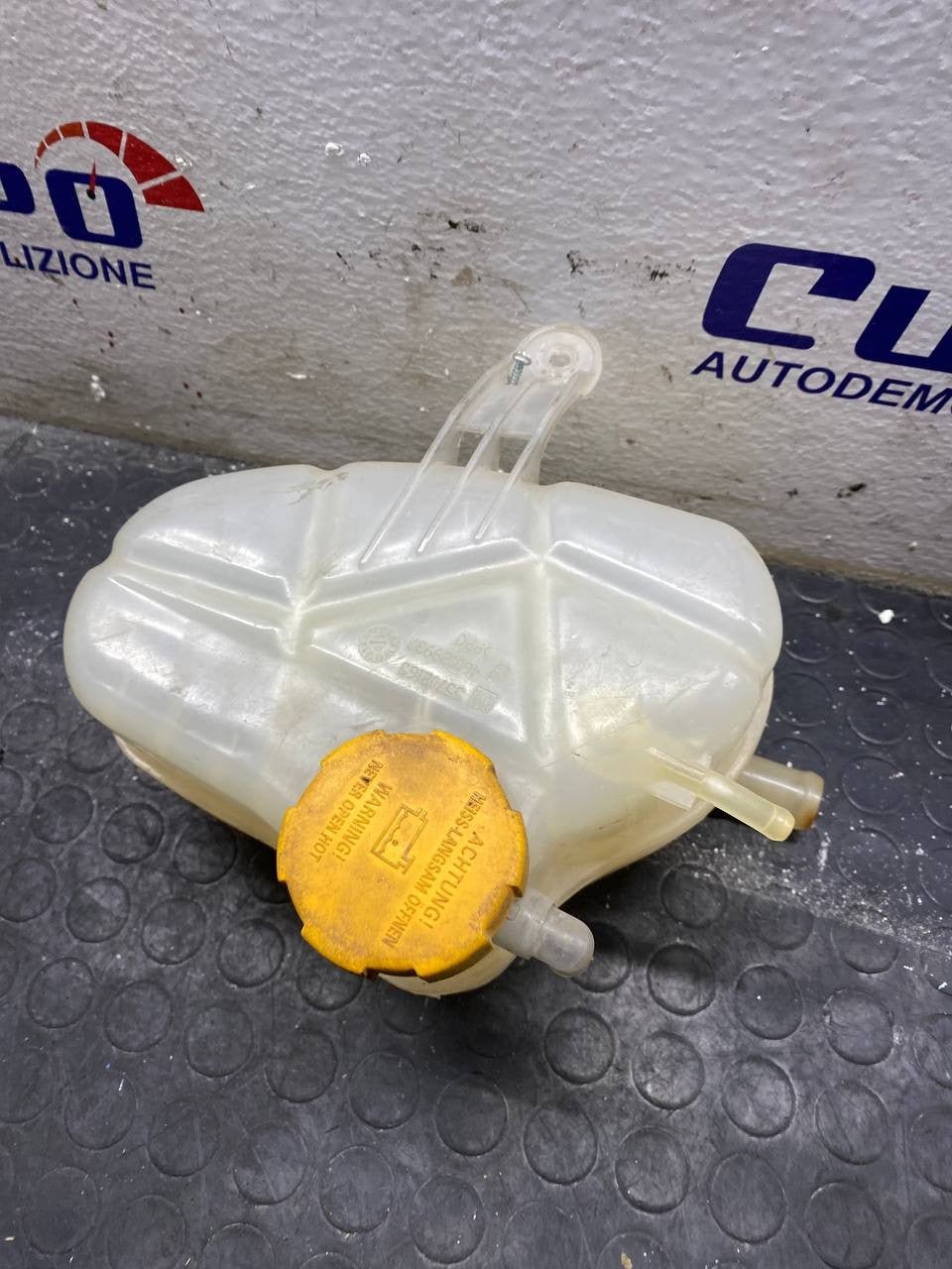 Vaschetta Serbatoio liquido radiatore Opel Astra H cod: 460029937