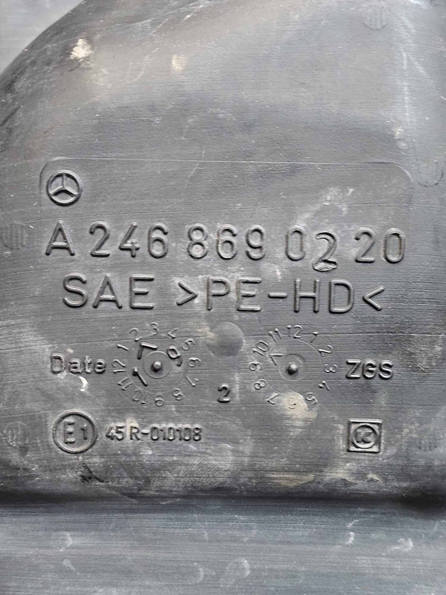 Vaschetta Tergicristalli Mercedes GLA X156 Cod:A2468690220 (2013-2019)