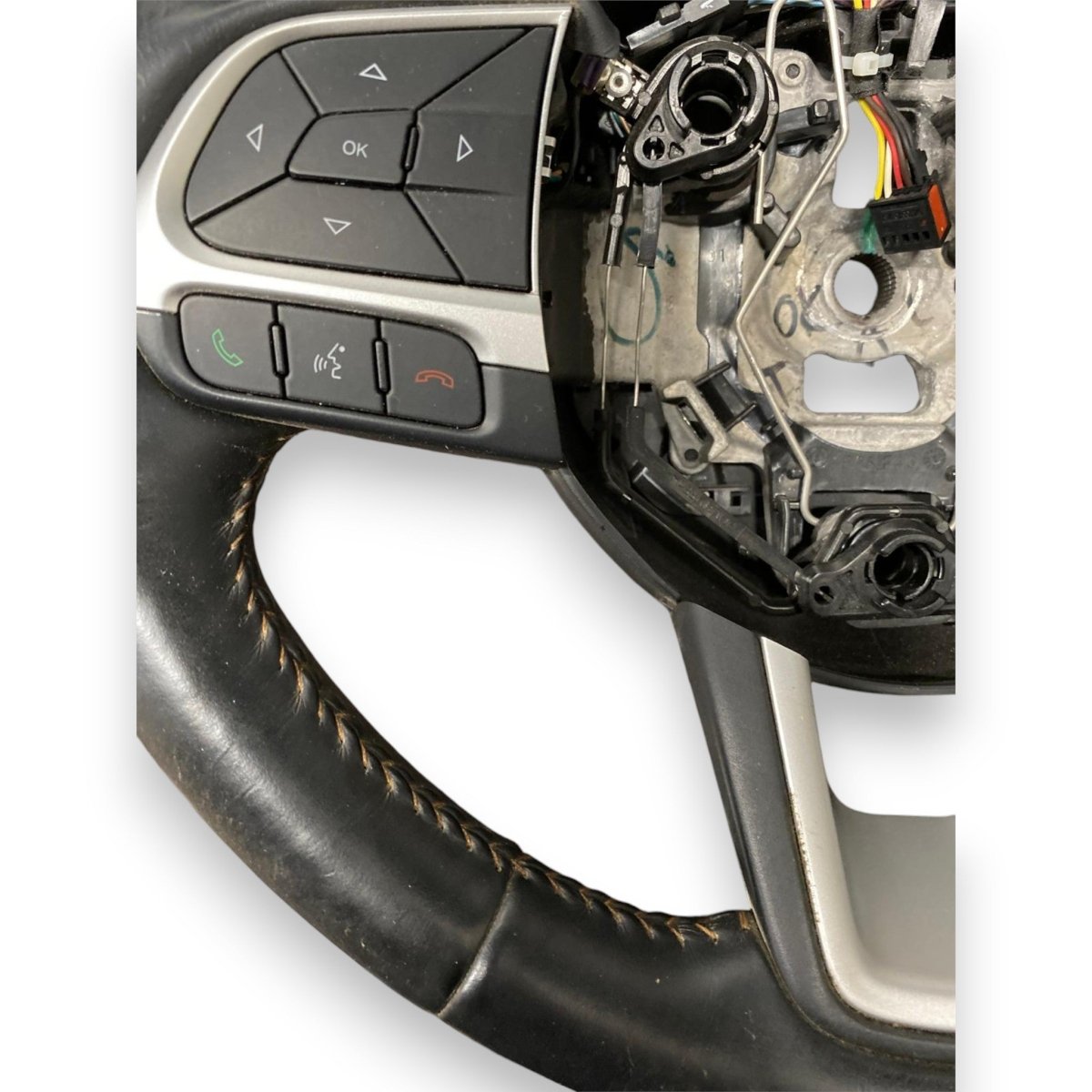 Volante / sterzo Jeep Renegade (2014-) Cod: 1051661 - BIBA-RICAMBI